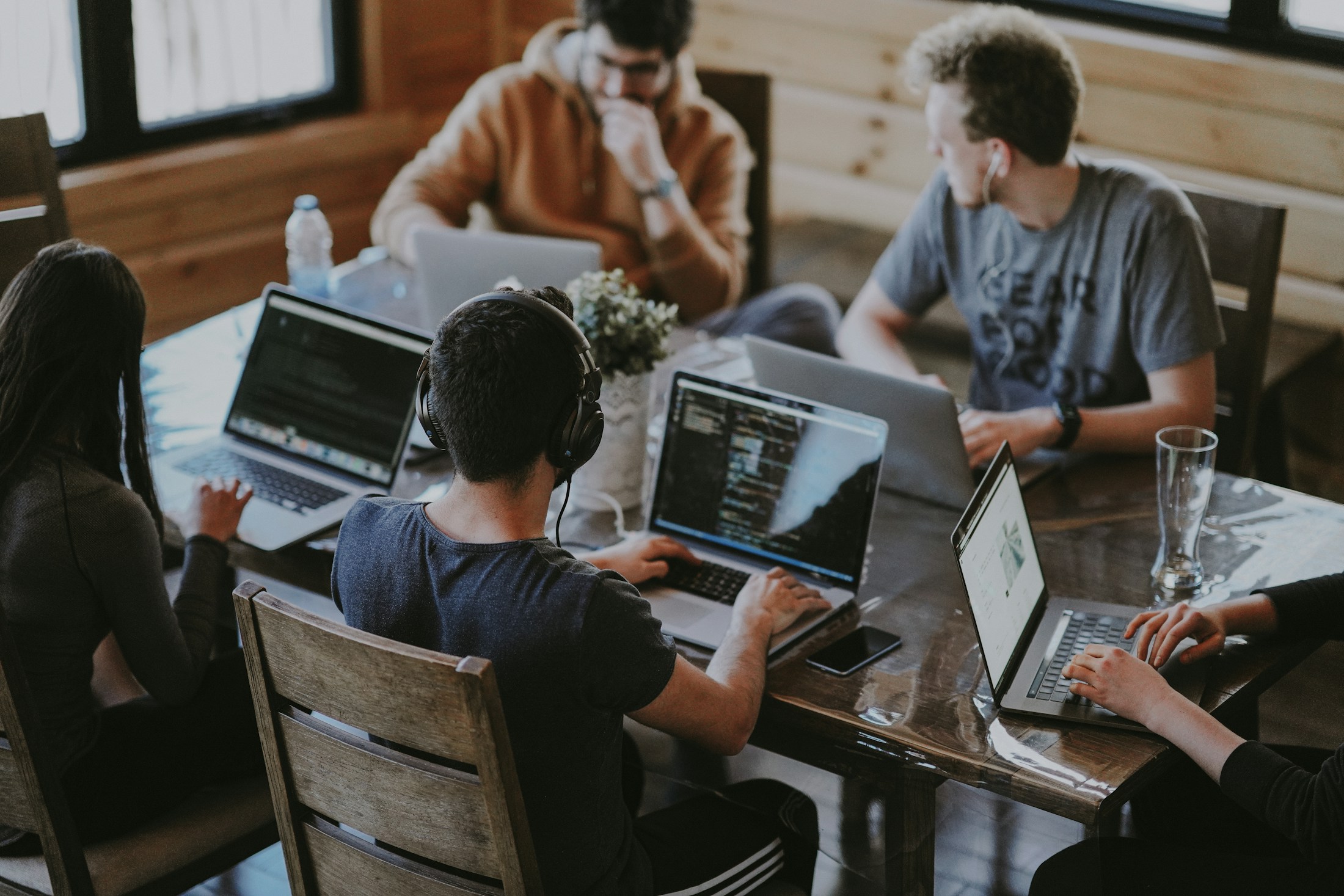 Equipo de producción gráfica Wole